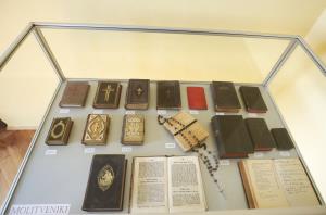 RAZSTAVA 16 FOTO LJUBO VUKELIČ